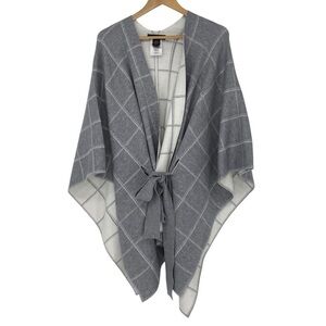 Tahari gray & white plaid one size sweater poncho with belt